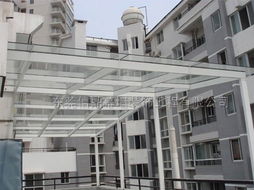 東莞信鼎 打造品質(zhì)玻璃雨棚，建筑裝飾工程的專業(yè)之選